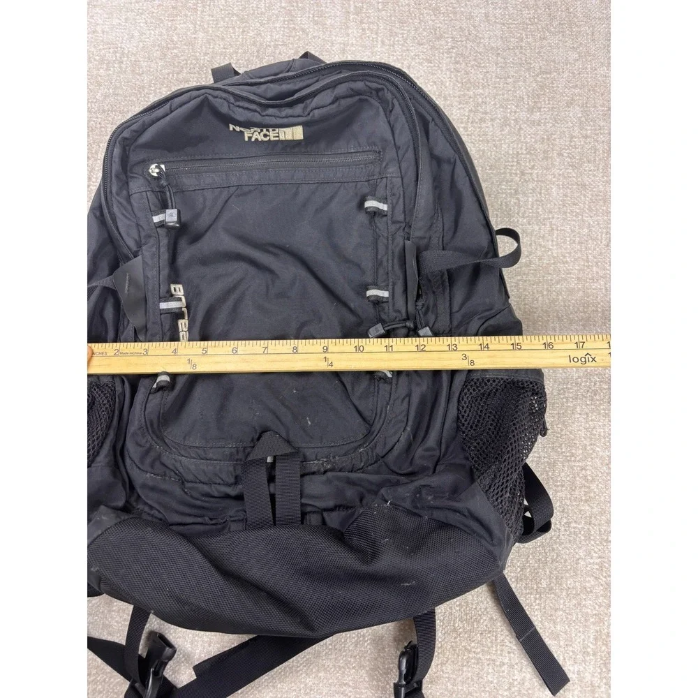 The North Face Borealis Backpack Black Laptop Compartment Hiking Daypack Mens